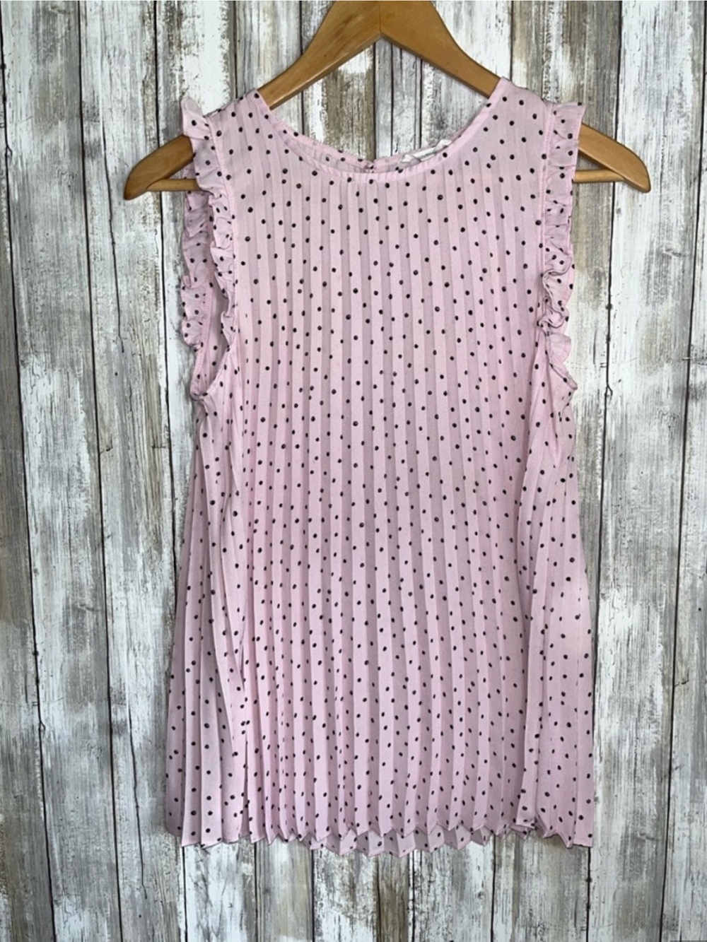 Maurices Polka Dot Pleated Tank Top Small Pink Ruffle Sleeve Feminine Blouse - Picture 2 of 6